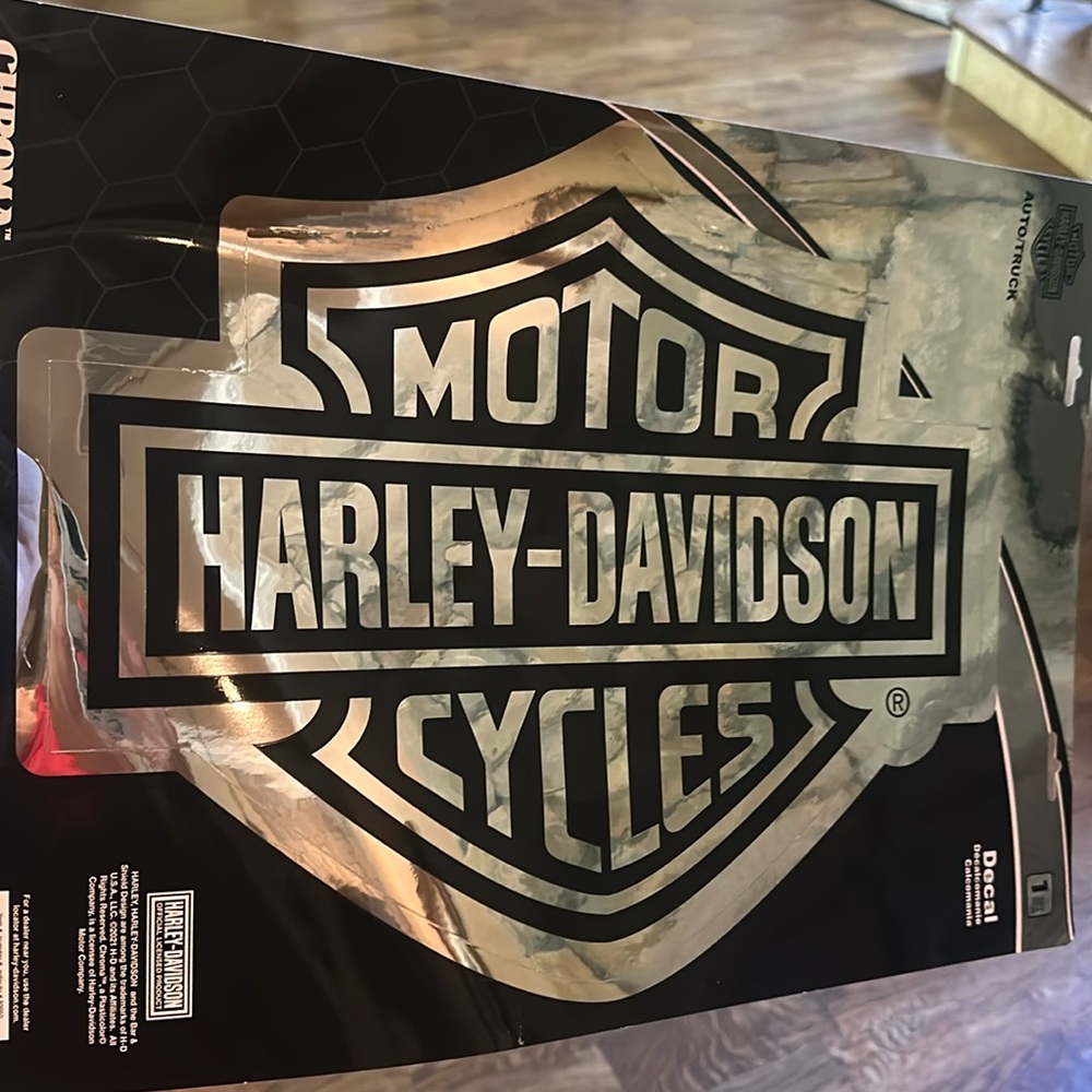 Harley-Davidson® Bar & Shield® Auto/Truck Decal Black and Chrome | Large - Picture 2 of 4